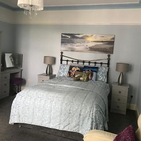 Craig-Y-Mor Hotel Criccieth Ngoại thất bức ảnh